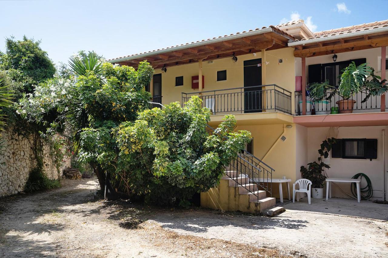 Vardia Studio B Mikros Gialos Exteriér fotografie